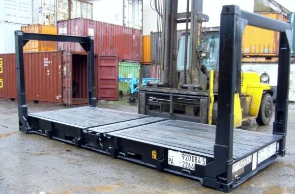 Flat Rack Pieghevoli 20 Piedi – Versatilità e Resistenza